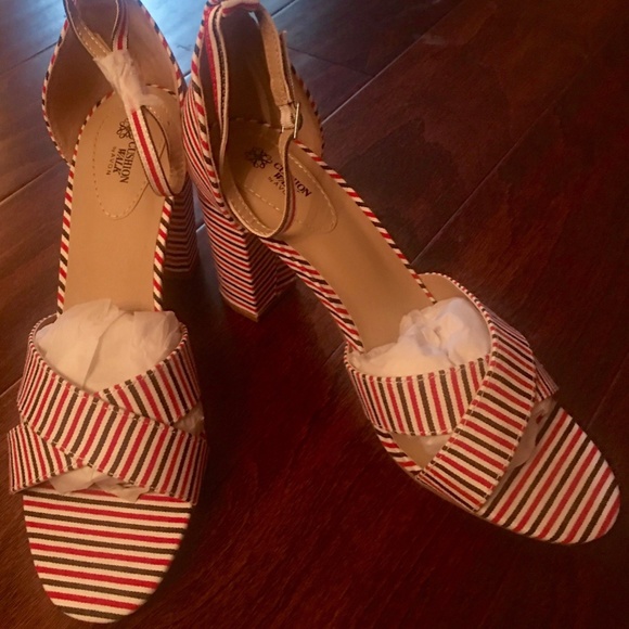 Red White Blue Strappy Chucky Heel Open Toe Shoe - Picture 2 of 3